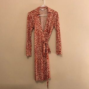 Diane Von Furstenberg Red & White wrap dress